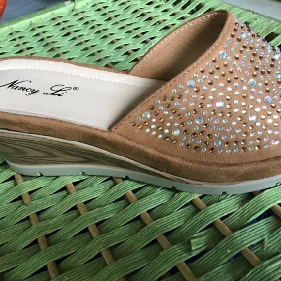 Nancy Li Wedge - Picture 2 of 6